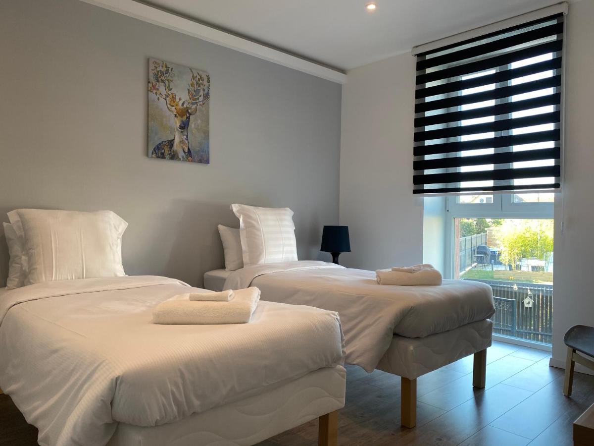 Les Rives Des Habsbourg Aparthotel Ensisheim Exterior photo